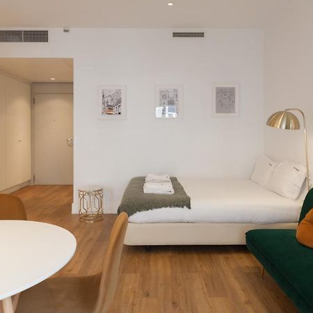 Flh Sao Bento Lovely Studio Lisboa Eksteriør billede